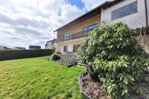 Zweifamilienhaus/Mehrgenerationenhaus mit Blick auf den Kurpark von Bad Marienberg – Die vollständige Adresse der Immobilie erhältst du vom Anbieter., 56470 Bad Marienberg (Westerwald) – Vorschaubild 2