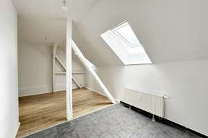 "Traumhafte 3-Zimmer-Maisonette-Wohnung mit 2 Bädern, Balkon und offener Küche" – Lützowstraße 35, 9119 Kappel, Chemnitz – Vorschaubild 8