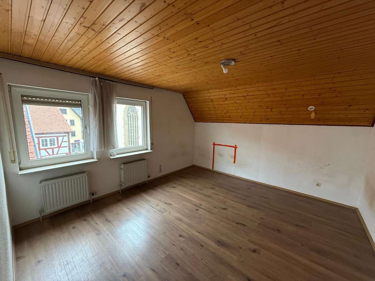 Immobilie in Möckmühl - Zentral gelegenes Ein- bzw. Mehrfamilienhaus mit Potential - Bild 0