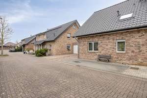 Neuwertig modernisierte DHH mit Garten, Garage, Top Ausstattung und Lage – Die vollständige Adresse der Immobilie erhältst du vom Anbieter., 47652 Weeze – Vorschaubild 3