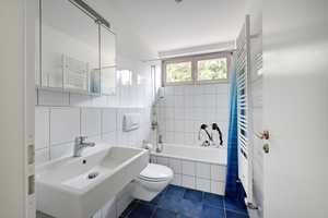 Sonnenlage, Villa auf parkähnlichem Grundstück, Pool, Solar, von Privat – München (Kreis) – Vorschaubild 10