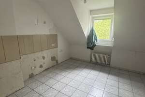 5-Zimmer-Dachgeschosswohnung in Köln-Stammheim – Isidor-Caro-Straße 35, 51061 Stammheim, Köln – Vorschaubild 7