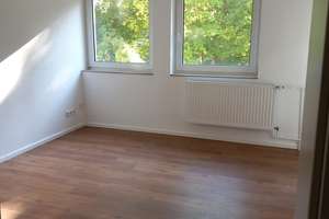 Gepflegte Etagenwohnung zur Miete mit Balkon in Münster - Wentzel Dr. – Goerdelerstr. 1/62, 48151 Aaseestadt, Münster – Vorschaubild 2