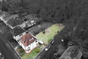 Eindrucksvolles Einfamilienhaus mit großem Grundstück in absoluter ruhiger Lage am Waldrand – 60386 Fechenheim, Frankfurt am Main – Vorschaubild 2