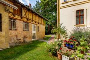 Modern History - Kernsanierte Offiziers-Villa mit großzügigem Grundstück und Raum für neue Ideen – Die vollständige Adresse der Immobilie erhältst du vom Anbieter., 12203 Lichterfelde, Berlin – Vorschaubild 6