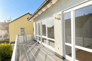 Viel Licht, viel Platz, viel Potenzial – attraktive 3-Zimmer-Wohnung mit Balkon & Tiefgarage – Die vollständige Adresse der Immobilie erhältst du vom Anbieter., 70619 Riedenberg, Stuttgart – Vorschaubild 4