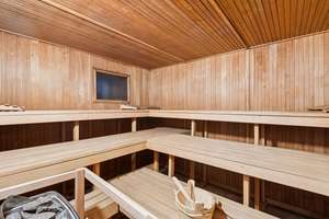 Exklusives Reiheneckhaus in Rheinnähe! Stilvolles Wohnen mit Garten in Düsseldorf-Wittlaer! – Die vollständige Adresse der Immobilie erhältst du vom Anbieter., 40489 Wittlaer, Düsseldorf – Vorschaubild 19