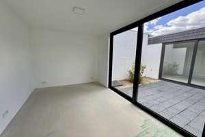 Erstbezug nach Sanierung: Atrium-Bungalow mit PV, Fußbodenheizung & Klima in BS-Völkenrode – Die vollständige Adresse der Immobilie erhältst du vom Anbieter., 38112 Lehndorf-Watenbüttel, Braunschweig – Vorschaubild 8