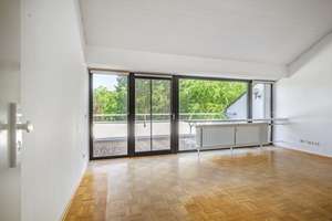 Laurensberg!
Bezugsfreies, geräumiges Appartement mit offener Galerie und Balkon – Die vollständige Adresse der Immobilie erhältst du vom Anbieter., 52074 Laurensberg (Statistischer Bezirk), Aachen – Vorschaubild 4