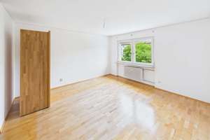 Großzügige 3-Zimmer-Wohnung mit Balkon, Stellplatz in ruhiger Lage von Fürth – Die vollständige Adresse der Immobilie erhältst du vom Anbieter., 90763 Südstadt Weikershof, Fürth – Vorschaubild 8
