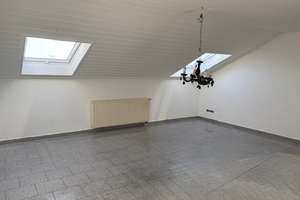Freundliche 2-Zimmer-Dachgeschosswohnung inkl. Einbauküche in Pforzheim – Luisenstraße 28, 75172 Weststadt, Pforzheim – Vorschaubild 6