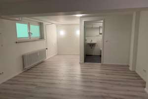 Ruhig gelegenes Penthouse am Alsterlauf mit Blick ins Grüne – Die vollständige Adresse der Immobilie erhältst du vom Anbieter., 22391 Wellingsbüttel, Hamburg – Vorschaubild 14