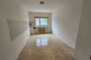 Großzügige 2-Zimmer-Wohnung mit Balkon in Kassel – 78 m² für komfortables Wohnen – Fuldatalstr. 36, 34125 Wesertor, Kassel – Vorschaubild 3