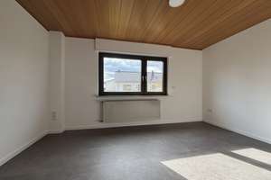 hochwertig saniertes Haus mit viel Platz für die Familie – Ringstraße 25, 66978 Donsieders – Vorschaubild 8
