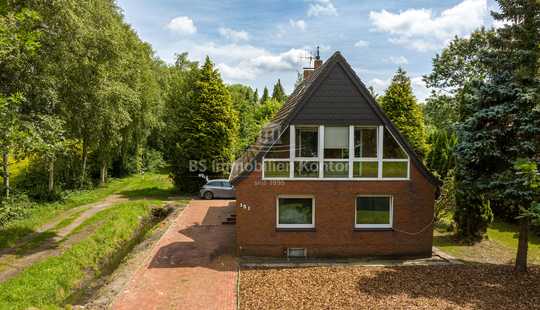 Bild von EFH mit D-Garage in ruhiger Wohnlage mit freien Blick (Antritt kurzf. möglich)