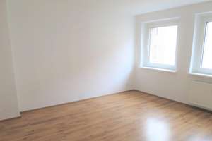 Hochwertige und Schöne 2-Raumwohnung in guter Lage mit EBK
