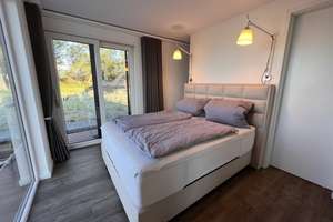 LUXUS Hausboot - 3 Etagen - 100m² Wohnen + 120 m² SONNENTERRASSE - Kamin, Kino, komplett individuell