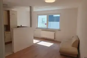 Schöne und vollständig renovierte 2-Zimmer-Erdgeschosswohnung mit Balkon und EBK in Wuppertal – Hohenstein 146, 42283 Wuppertal – Vorschaubild 1