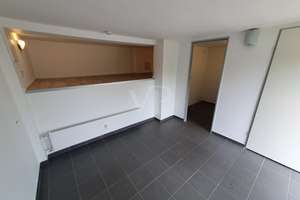 Ruhig gelegenes, modernisiertes Apartment mit Terrasse am Siegener Giersberg – Die vollständige Adresse der Immobilie erhältst du vom Anbieter., 57072 Siegen, Siegen – Vorschaubild 3
