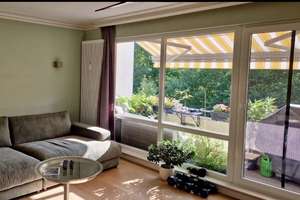 2 Zimmer mit Balkon  in Hamburg-Lokstedt – Julius-Vosseler-Straße 25, 22527 Lokstedt, Hamburg – Vorschaubild 2