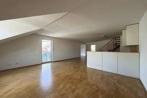 7527 - Nähe Mühlburger Tor! 4-Zimmer-Maisonettewohnung mit Balkon und TG-Stellplatz! – Die vollständige Adresse der Immobilie erhältst du vom Anbieter., 76133 Weststadt, Karlsruhe – Vorschaubild 6