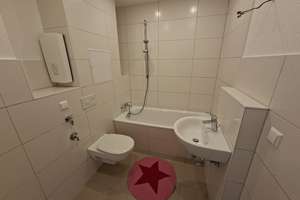 Nur 58 € Kaltmiete* 3-Raumwohnung mit West-Balkon – Irkutsker Straße 181, 9119 Kappel, Chemnitz – Vorschaubild 2