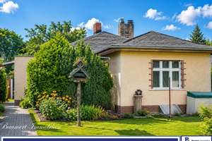 Charmanter Bungalow mit viel Potenzial nahe S-Mahlsdorf – Die vollständige Adresse der Immobilie erhältst du vom Anbieter., 12623 Kaulsdorf, Berlin – Vorschaubild 1