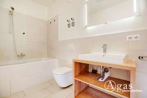 Lichtdurchflutete 2 Zimmer Wohnung mit ca. 67m², EBK und großem Balkon in Berlin-Mitte! – Zimmerstraße 93, 10117 Mitte (Ortsteil), Berlin – Vorschaubild 6