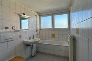 ++ Schmidener Vorstadt ++ 3-Zimmer-Wohnung mit Fernblick ++ Stellplatz ++ WG-tauglich ++ – Stuttgart – Vorschaubild 8