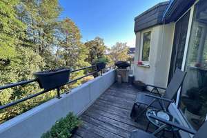 Helle Dachgeschoss-Wohnung mit Sonnenbalkon und Weitblick! – 40625 Gerresheim, Düsseldorf – Vorschaubild 2