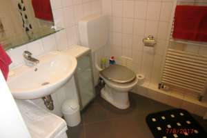 Helles Apartment mit Grünblick von privat – Die vollständige Adresse der Immobilie erhältst du vom Anbieter., 40237 Düsseltal, Düsseldorf – Vorschaubild 11