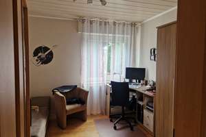 Stilvolle, helle, modernisierte 4-Zimmer-Wohnung mit Balkon in Leverkusen  – Die vollständige Adresse der Immobilie erhältst du vom Anbieter., 51375 Schlebusch, Leverkusen – Vorschaubild 8