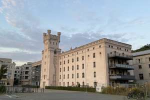 Property thumbnail 9