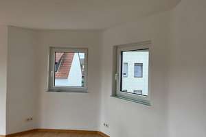 Moderne 2-Zimmer-Wohnung mit Terrasse und Einbauküche in Rath/Heumar, Köln – Die vollständige Adresse der Immobilie erhältst du vom Anbieter., 51107 Rath/Heumar, Köln – Vorschaubild 2