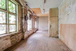 Denkmalgeschütztes Wohn- und Geschäftshaus mit Entwicklungspotenzial in Lübeck – Die vollständige Adresse der Immobilie erhältst du vom Anbieter., 23552 Innenstadt, Lübeck – Vorschaubild 66