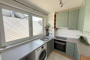 Wohnen auf zwei Ebenen: Helle Maisonette mit 2 Balkonen & großer Terrasse in der Weststadt! – Die vollständige Adresse der Immobilie erhältst du vom Anbieter., 76135 Weststadt, Karlsruhe – Vorschaubild 6
