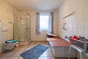 Familienhaus plus Einliegerwohnung auf Traumgrundstück mit 2.354 m² Größe in Hohn – Die vollständige Adresse der Immobilie erhältst du vom Anbieter., 24806 Hohn – Vorschaubild 30