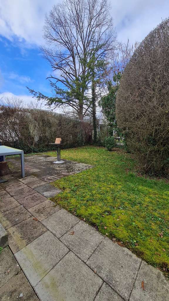 Immobilie in Mössingen - Zweifamilienhaus mit Ausbaureserve, Doppelgarage und großzügigem Garten... für Sie provisionsfrei ! - Bild 1