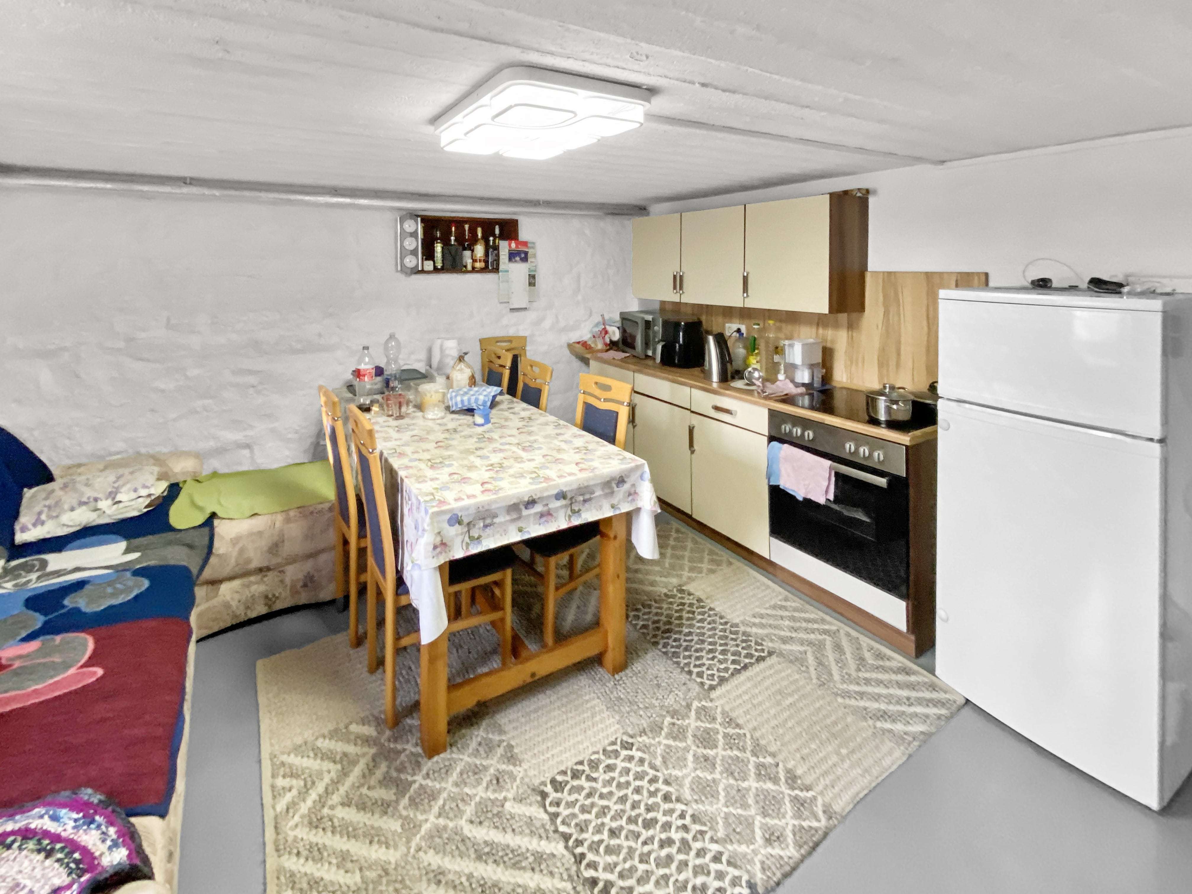 Immobilie in Marktbreit - Ihr familienfreundliches Projekt mit Potential und Garten - Bild 1