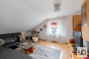 Großzügiges 3-Fam.haus mit 2 freien 102 qm Wohnungen, Bj.61, teilren., Garage, Ingolstadt-Mailing – Regensburger Straße 193, 85055 Mailing, Ingolstadt – Vorschaubild 12