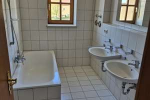 1. Juni 2026:Helle 2-Zimmer-Wohnung im 3. OG in Regensburg-Steinweg-Pfaffenstein – Die vollständige Adresse der Immobilie erhältst du vom Anbieter., 93059 Steinweg-Pfaffenstein, Regensburg – Vorschaubild 6