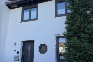 Helles Reihenhaus mit Südwestgarten in ruhiger Lage von
Hamburg-Nienstedten – Die vollständige Adresse der Immobilie erhältst du vom Anbieter., 22609 Nienstedten, Hamburg – Vorschaubild 2