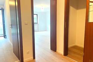 MAIER - Sofort verfügbar! Großzügige 2-Zi-Wohnung mit EBK und Westbalkon! – Die vollständige Adresse der Immobilie erhältst du vom Anbieter., 80797 Am Luitpoldpark, München – Vorschaubild 7