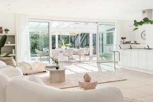 Villa in TOP LAGE von Düsseldorf-Kaiserswerth mit Geschichte und vielfältigen Nutzungsmöglichkeiten – Die vollständige Adresse der Immobilie erhältst du vom Anbieter., 40489 Kaiserswerth, Düsseldorf – Vorschaubild 13