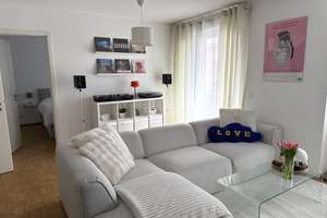 Helle 2-Zimmer Wohnung mit Balkon in Rummelsburg, Berlin