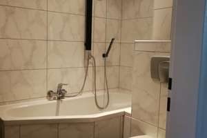 SCHÖNE 1,5 ZKB WOHNUNG MIT EINBAUKÜCHE UND BALKON IN EINEM GEPFLEGTEN HAUS – Dresdener Ring 11, 38444 Westhagen, Wolfsburg – Vorschaubild 8