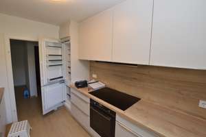 RÖNPAGEL IMMOBILIEN: Bemerode + 2 Zi. WHG + mod. EBK + Loggia + Einzelgarage – Anecampstr. 15 B, 30539 Bemerode, Hannover – Vorschaubild 11