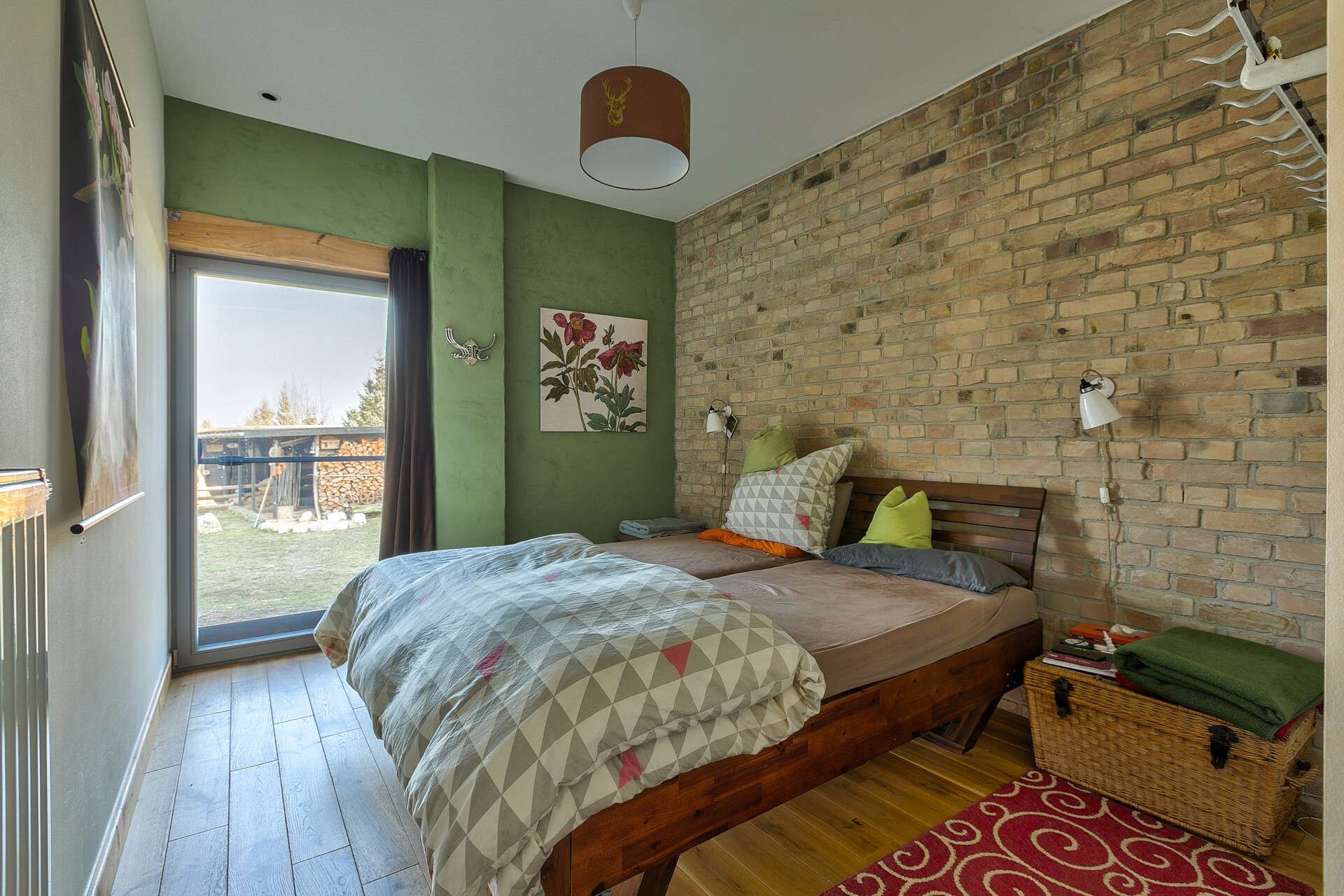 Immobilie in Lindow (Mark) - Exklusiver Wohntraum in einer ausgebauten Scheune am Vielitzsee - Bild 0