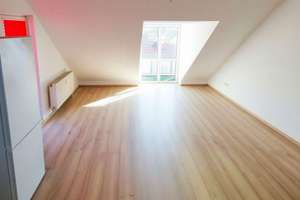 Helle 2-Raum-Maisonette | 2 Balkone | Tiefgarage | Ruhige Lage – Die vollständige Adresse der Immobilie erhältst du vom Anbieter., 4288 Liebertwolkwitz, Leipzig – Vorschaubild 4