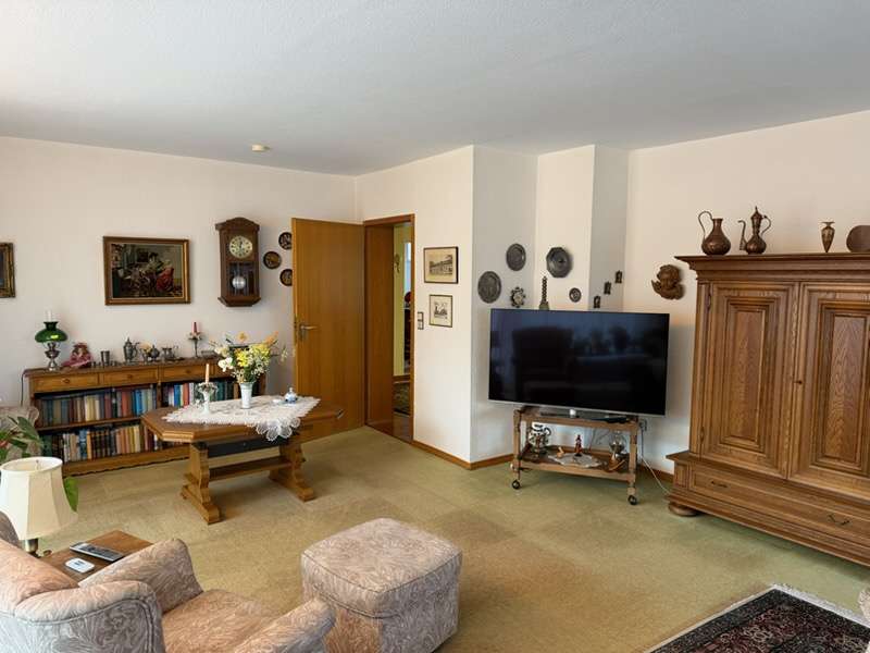 Immobilie in Stockstadt - Grundsolides Einfamilienhaus mit herrlichem Grundstück in bester Wohnlage - Bild 0